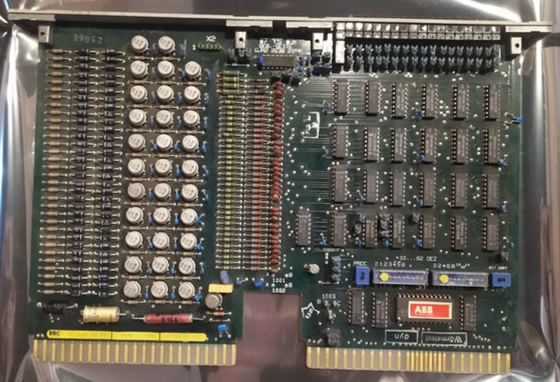 ABB 07YS03 GJR2263800R3 Moduł wyjściowy