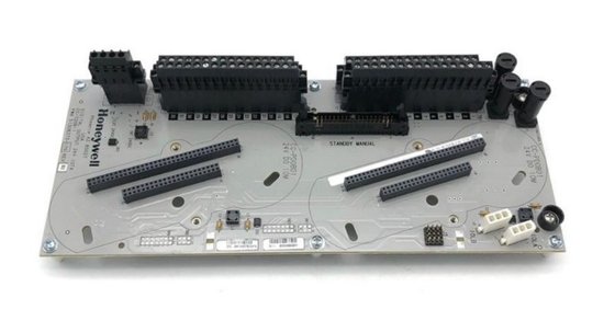 CC-TDOB11 Honeywell Digital Output Module Moduł kontroli przemysłowej W magazynie