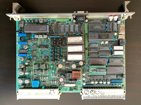 ABB 83SR07D-E GJR2392700R1210 Moduł sprzężenia autobusowego Programowalne sterowniki logiczne