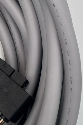 YOKOGAWA AKB331 Kabel sygnałowy 50-50 szpilów do połączenia między SDV144/531/53A/541/SAT145 a deską końcową