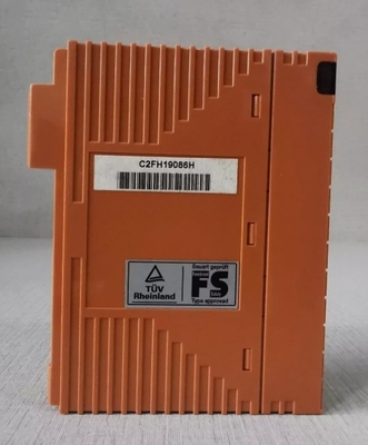 SDV144-S13 YOKOGAWA Analogiczny cyfrowy moduł I/O Wyjścia 4 do 20 mA Sygnały do pola podwójnie redundantne