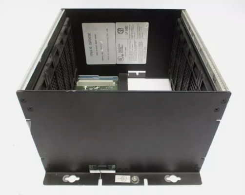IC697CHS750 GE PLC Racks Standardowe regały przednie i tylne konfiguracje CPU i I/O