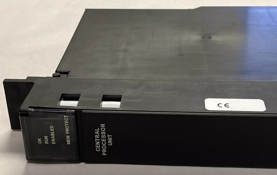 IC697CPM915 GE 32 MHz 32-bitowy procesor centralny o pływającym punkcie pamięć 1 Mbyte