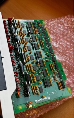 Honeywell 621-6575RC 24Vdc Źródło Wyjście 32 punkty Moduł PLC