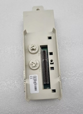 TP858 3BSE018138R1 Tablica bazowa ABB dla modułu interfejsu DDCS