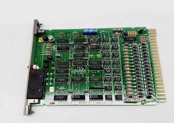 70AB01C-ES HESG 447224 R2 ABB Panel sterowania modułem wyjściowym