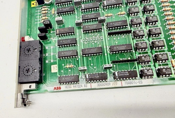 70AB01C-ES HESG 447224 R2 ABB Panel sterowania modułem wyjściowym