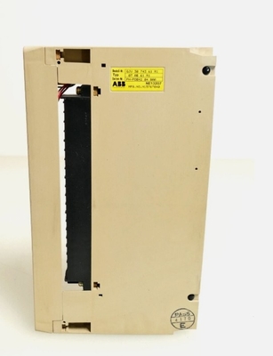 07AB61 GJV3074361R1 ABB Moduł wyjścia binarnego Procontic Digital Output Module