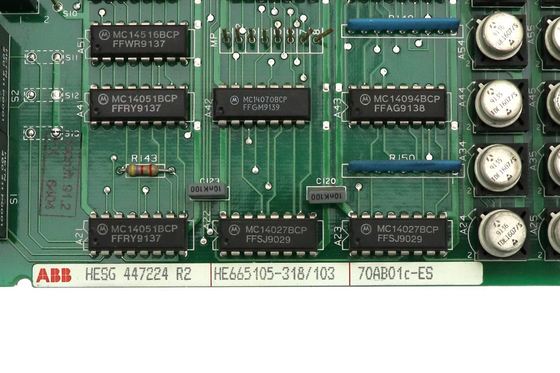 ABB Digital Output Control Module 70AB01C-ES HESG 447224 R2 Kompaktowy 16*16*12cm