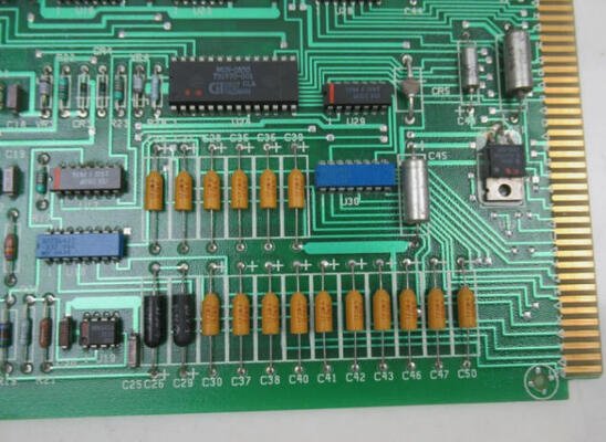 Honeywell 30731823-001 A/D Mux PLC płytka drukowana 24Vdc 110mA nowy moduł kontroli stanu