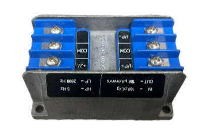 IPC704 244-704-000-042 A1-B03-C100-D100-E5-F2000-G0-H0-I0 Piezoelektryczny klimatyzator sygnału ładowania do pomiaru prędkości drgań obudowy łożyska