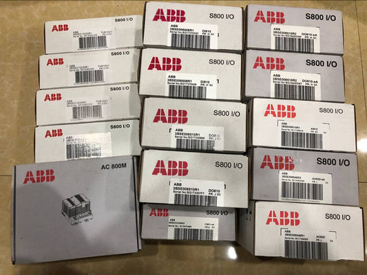 Moduł wyjść cyfrowych DO840 ABB 24V S/R 16-kanałowy DC AC PLC Części zamienne 3BSE020838R1