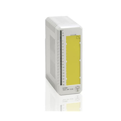 Moduł wyjść cyfrowych ABB DO880 24V HI S/R 16 ch DC AC PLC Części zamienne 3BSE028602R1