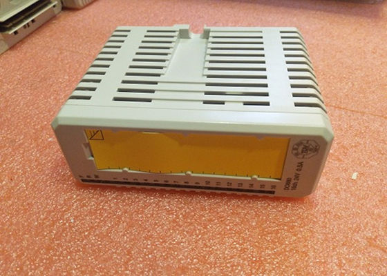 Moduł wyjść cyfrowych DO890 ABB S800 4 CH Izolowany interfejs bezpieczeństwa Części zamienne PLC 3BSC690074R1