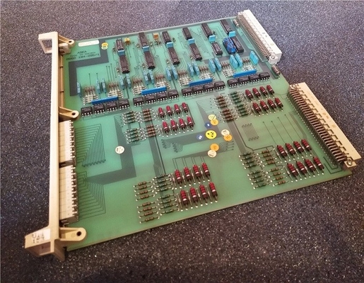 DSDI115 ABB Digital Input Unit 32Ch 24VDC PLC Części zamienne 57160001-NV