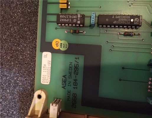 DSDI115 ABB Digital Input Unit 32Ch 24VDC PLC Części zamienne 57160001-NV