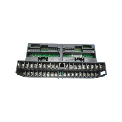 IC670CHS001 GE Fanuc GE Field I/O Base Barrier Listwa zaciskowa General Electric