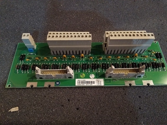 DSTA155P ABB S100 Jednostki końcowe we / wy Jednostka przyłączeniowa PLC Części zamienne 3BSE018323R1