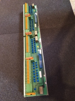 DSTD150A ABB Connection Unit Cyfrowa płytka wejściowa PLC Części zamienne 57160001-UH