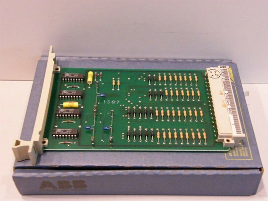 DT601A-E ABB I / O Płytka z obwodem interfejsu PLC Części zamienne GJR2911100R0001