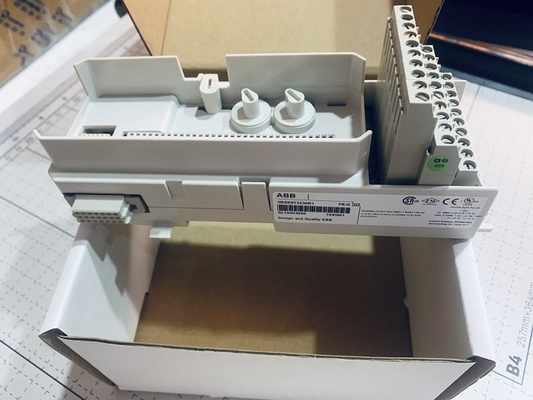 TU810V1 ABB S800 Kompaktowe zakończenie modułu I/O IP20 3BSE013230R1