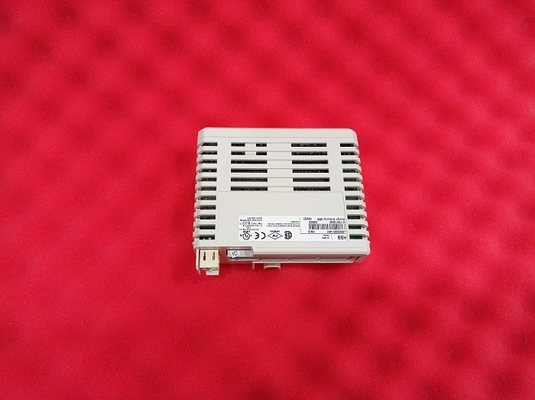DO820 ABB S800 I/O 8-kanałowy moduł wyjściowy 230V Abb Process Automation 3BSE008514R1