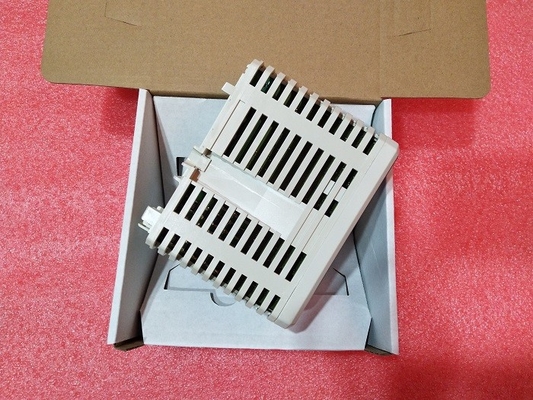 AO895 ABB Moduł wyjść analogowych PLC 8 kanałów S800 I/O 3BSC690087R1