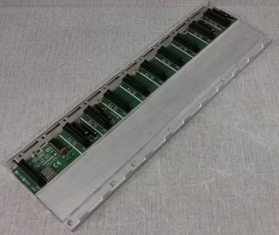 F3BU09-0NS1 YOKOGAWA Jednostka 9-slotowa Moduły podstawowe z możliwością obsługi różnych modułów Moduł I/O