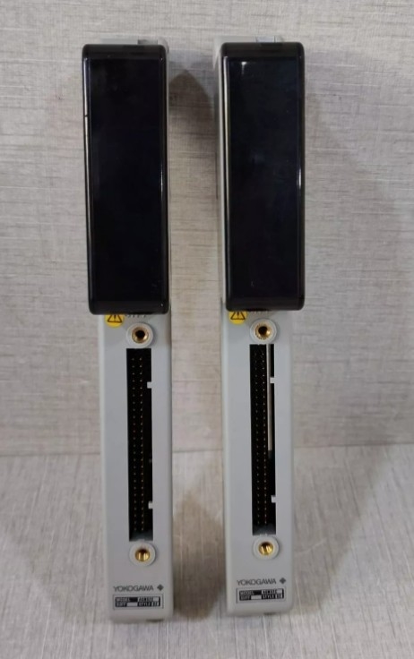 ADM52C YOKOGAWA Moduł wyjściowy kontaktowy Transistor Kontakt 16-punktowy sygnał Moduł wysokiej jakości
