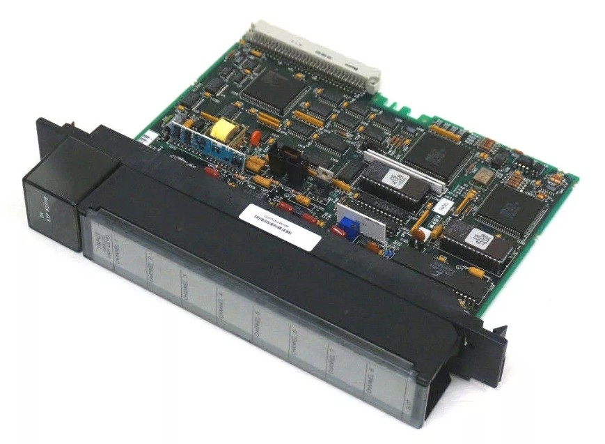 IC697ALG230 Moduł konwertera bazowego GE Kompletny podsystem analogowy obejmuje moduły konwertera bazowego i ekspander