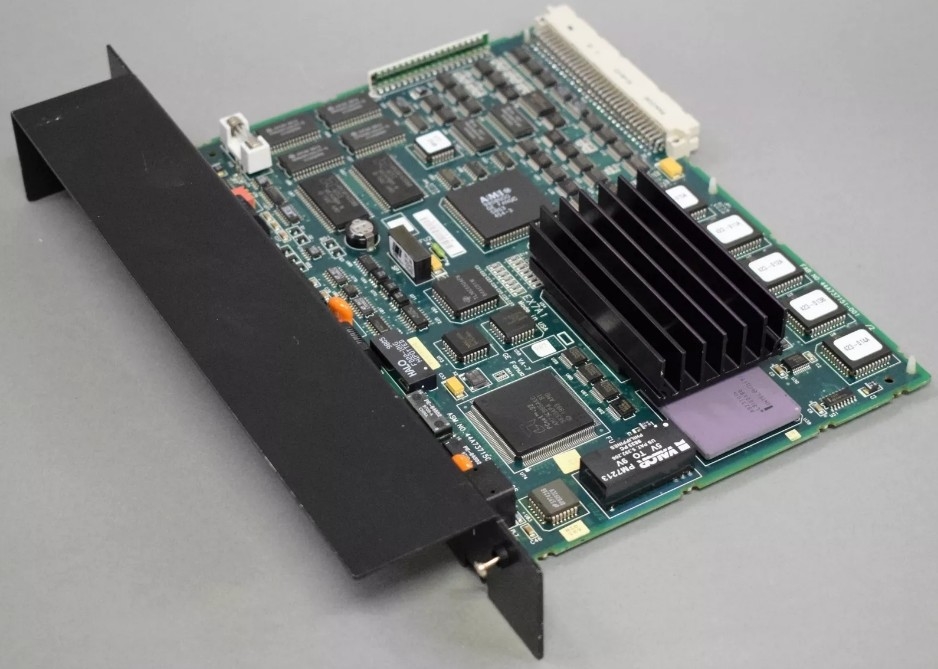 IC697CMM742 GE Ethernet Interface Typ 2 zapewnia wysokiej wydajności TCP/IP PLC