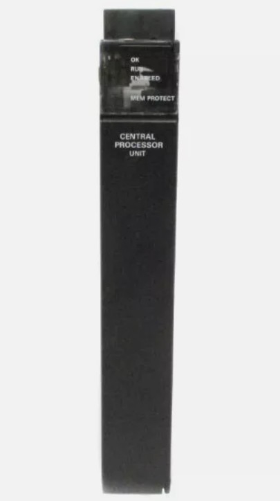 IC697CPX935 GE Single Slot CPU z trzema portami seryjnymi 32-bitowa centralna jednostka przetwarzania