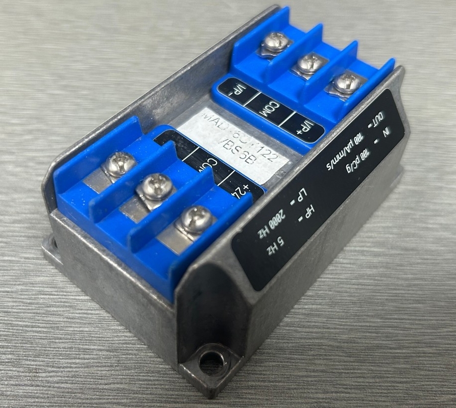 IPC704 244-704-000-042 A1-B10-C17.2-D350-E2-F2000-G0-H0-I0 Kondycjonator sygnału
