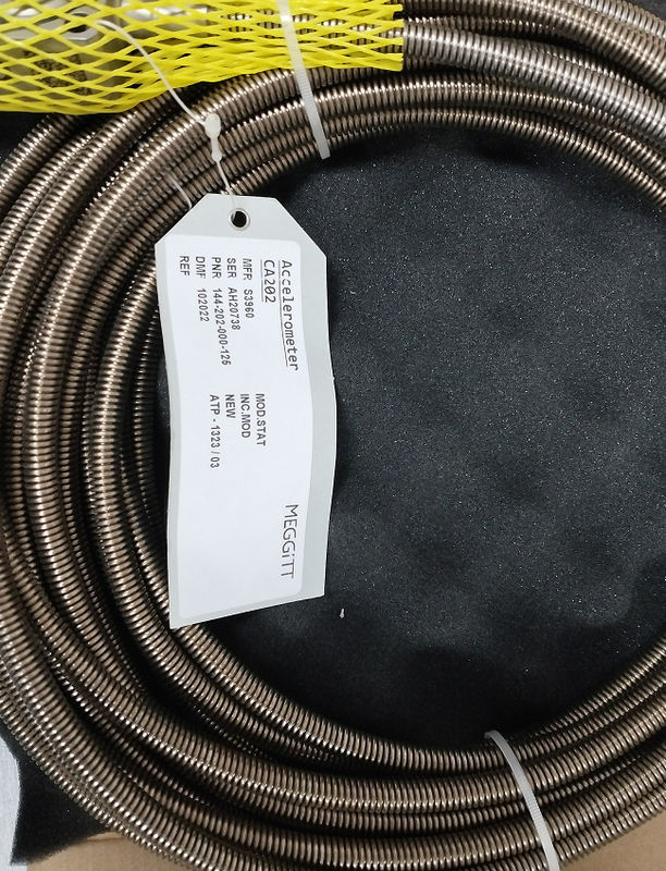 CA202 144-202-000-125 Piezoelektryczny akcelerometr