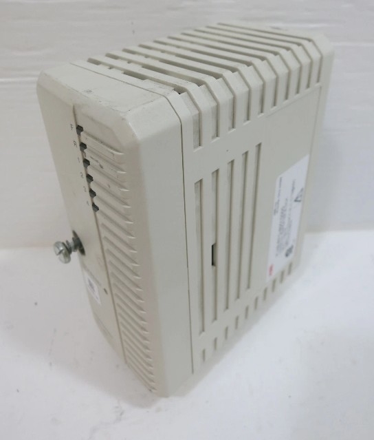 RFO800 P-HB-RFO-80010000 Interfejs modułu PLC ABB dla systemów automatyki przemysłowej
