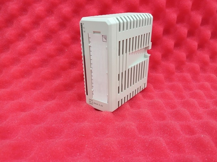 AI845 3BSE023675R1 ABB PLC Wejście analogowe S/R HART 8 kanałów S800 I/O
